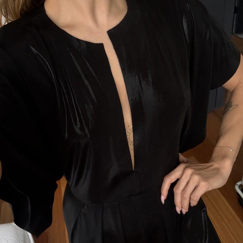Revolve Rectangle Jog Jumpsuit - Picture 4 of 5